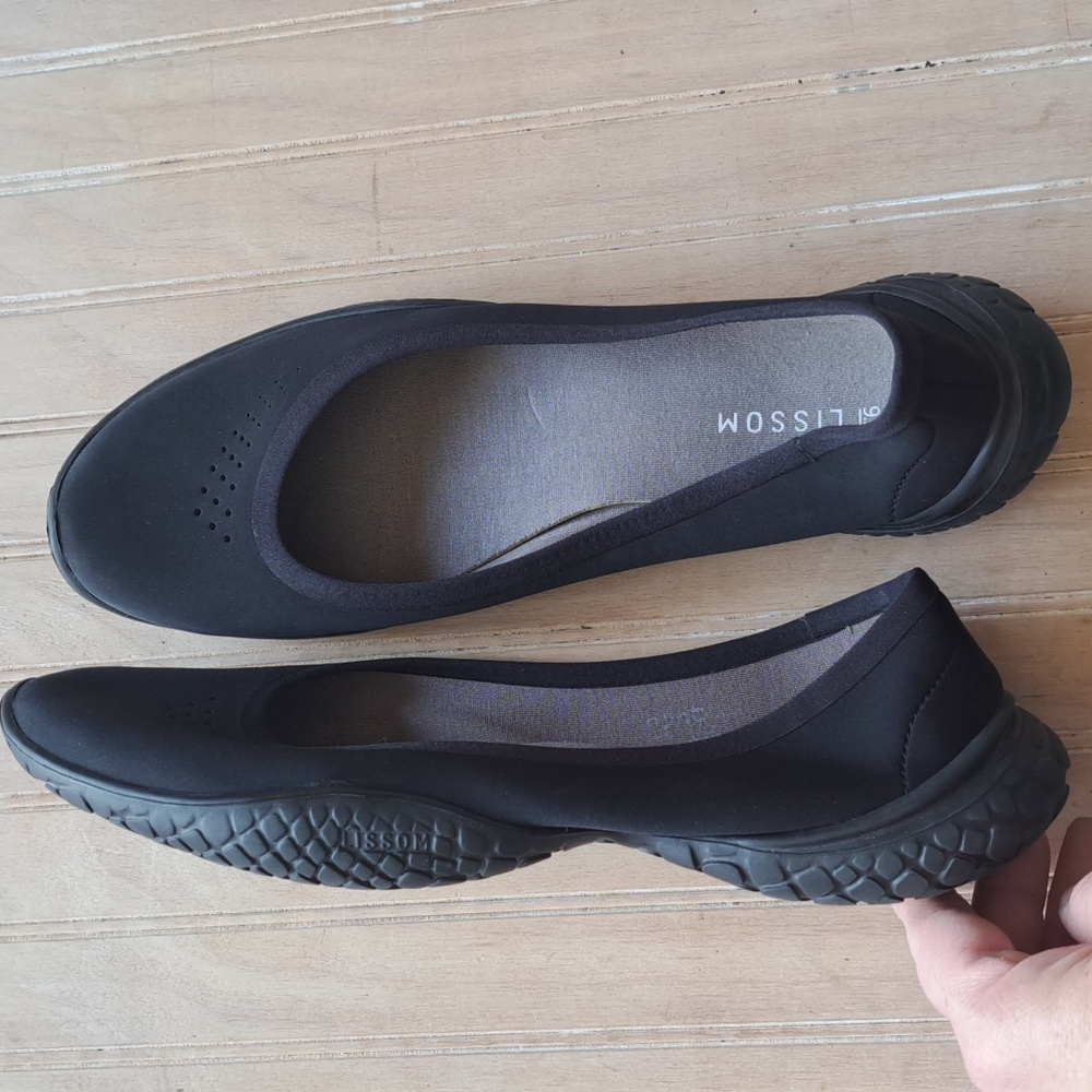 Lissom Flytes Super Lighweight Flexible X̌Black Slip On Comfort Ballet Flats